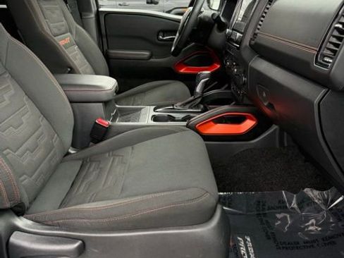 Used 2023 Nissan Frontier PRO-4X w/ Pro Convenience Package image 19