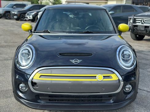 Used 2021 MINI Cooper SE w/ 8.8" Touchscreen Nav Package image 3