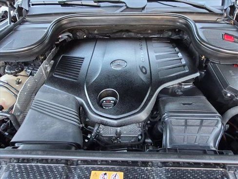 Used 2023 Mercedes-Benz GLS 450 4MATIC image 26