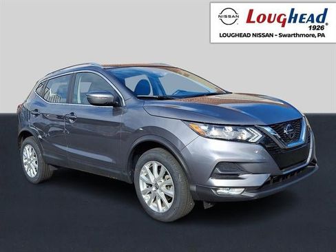 Used 2022 Nissan Rogue Sport SV image 1