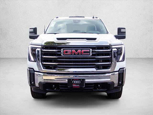 Used 2025 GMC Sierra 2500 SLE w/ SLE Value Package; AWD/4WD image 2