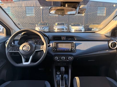 Used 2023 Nissan Versa SV image 18