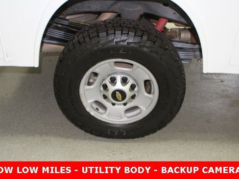 Used 2020 Chevrolet Silverado 2500 W/T w/ WT Convenience Package image 5