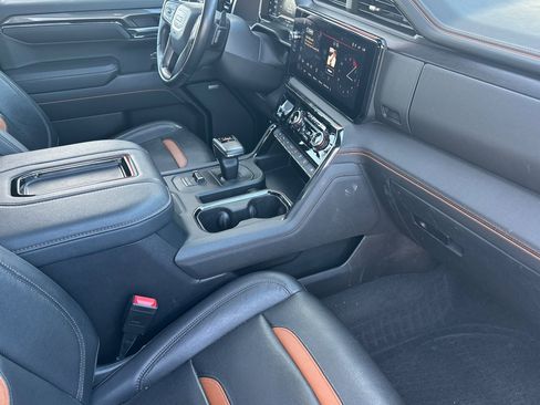 Used 2022 GMC Sierra 1500 AT4 w/ AT4 Premium Package image 19