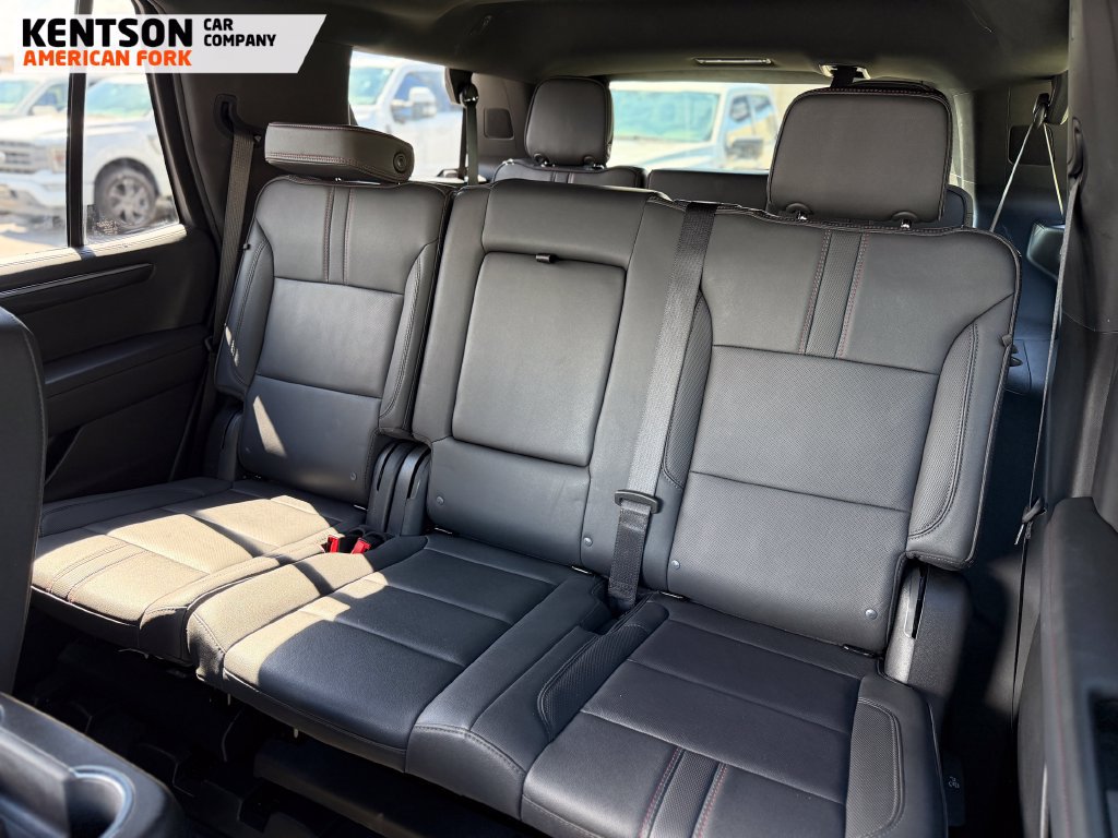 Used 2026 Chevrolet Tahoe RST AWD/4WD image 29