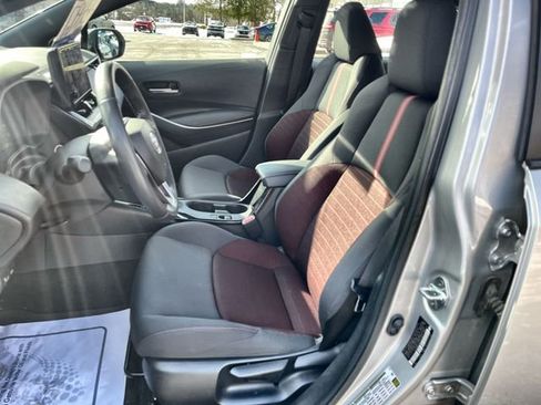 Used 2024 Toyota Corolla SE image 15