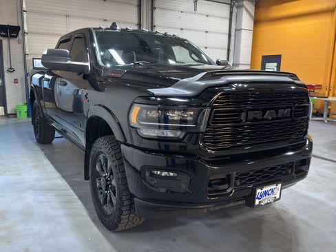 Used 2022 RAM 2500 Limited image 7