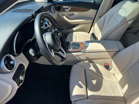 Used 2022 Mercedes-Benz GLC 300 4MATIC image 15