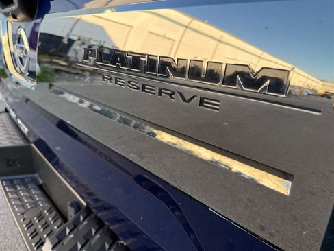 Used 2016 Nissan Titan Platinum Reserve AWD/4WD image 23