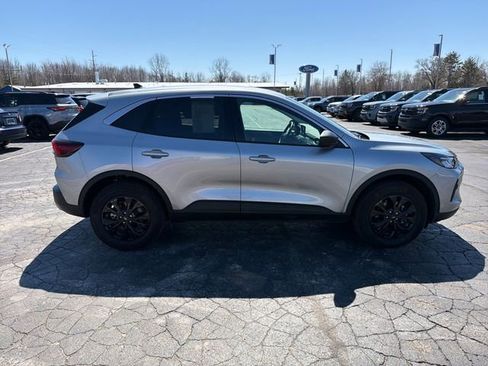 Used 2024 Ford Escape Active AWD/4WD image 7
