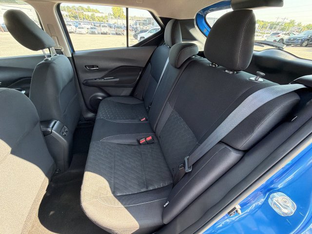 Used 2024 Nissan Kicks SV w/ Interior Electronics Package FWD image 24