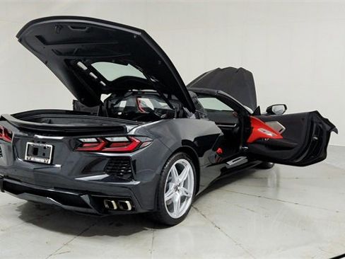 Used 2024 Chevrolet Corvette Stingray Preferred Cpe w/ 2LT image 10