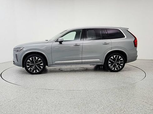 Certified 2026 Volvo XC90 B6 Plus AWD/4WD image 8