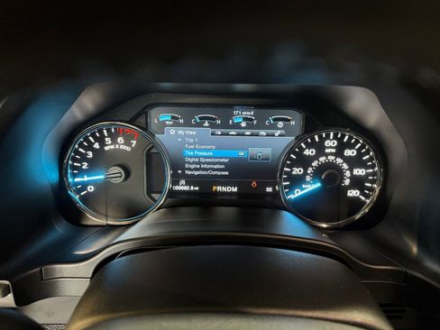 Used 2019 Ford F150 Lariat AWD/4WD image 16