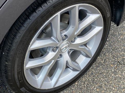 Used 2019 Acura ILX image 23