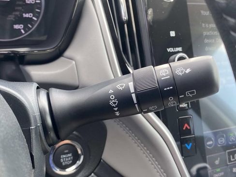 Used 2025 Subaru Outback Premium w/ Popular Package #1 image 15