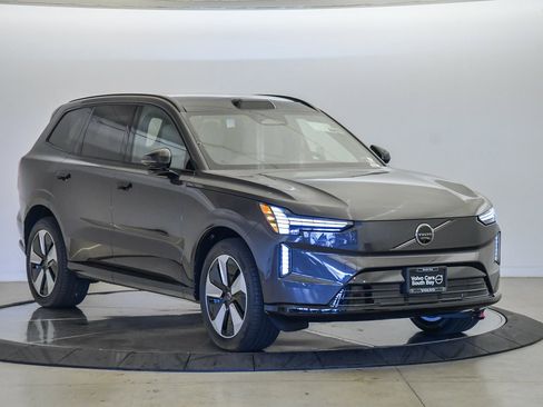 New 2025 Volvo EX90 Plus image 5