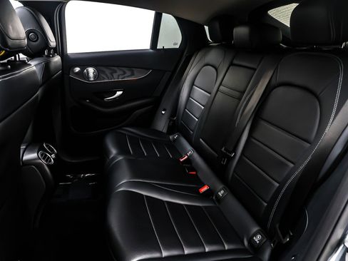 Used 2017 Mercedes-Benz GLC 300 GLC 300 4MATIC Coupe image 7