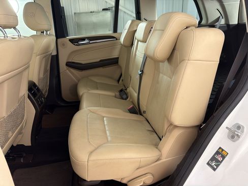 Used 2017 Mercedes-Benz GLS 450 4MATIC image 24