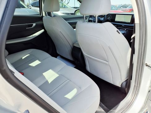 Certified 2025 Hyundai Sonata SEL image 13
