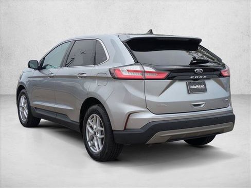 Used 2023 Ford Edge SEL AWD/4WD image 8