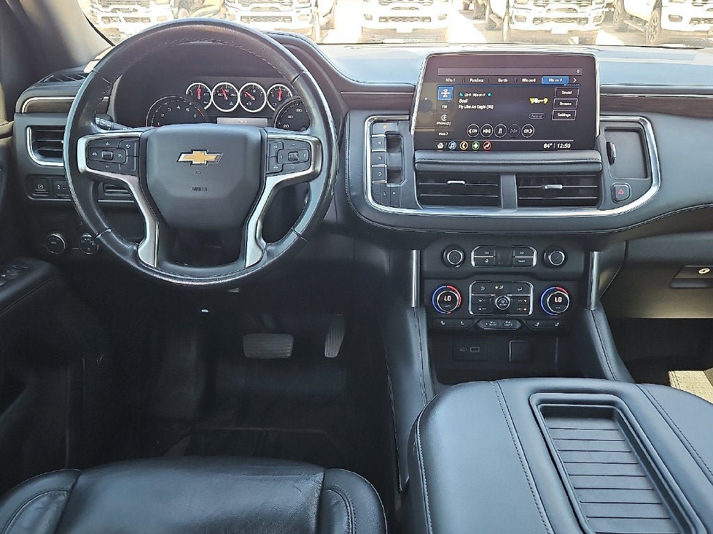 Used 2021 Chevrolet Suburban LT RWD image 18