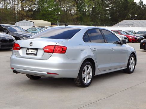 Used 2013 Volkswagen Jetta TDI image 7