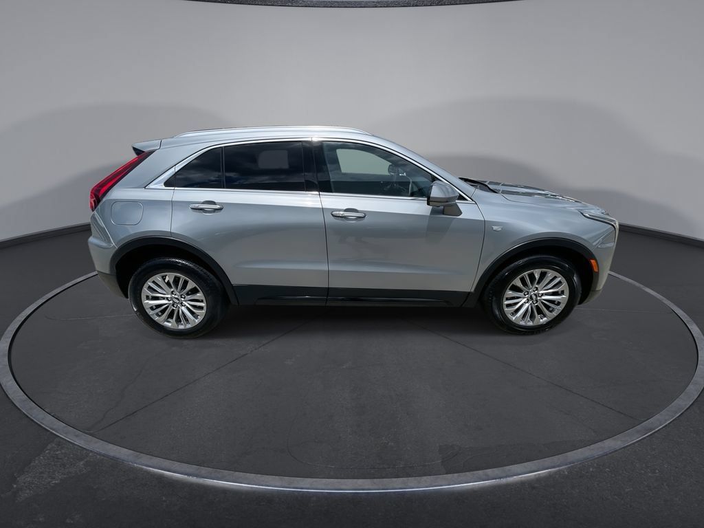 Certified 2025 Cadillac XT4 Premium Luxury FWD image 9
