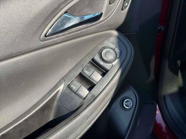 Used 2023 Buick Encore GX Essence w/ Experience Buick Package AWD/4WD image 19