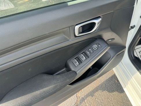 Used 2022 Honda Civic Sport image 12