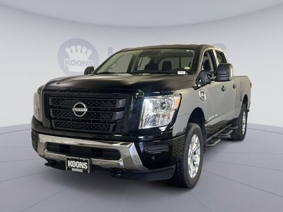 Used 2023 Nissan Titan SV w/ SV Convenience Package