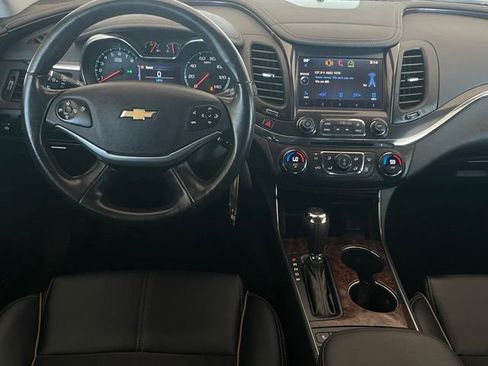 Used 2014 Chevrolet Impala LT w/ Premium Seating Package FWD image 12