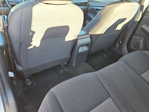 Used 2022 Nissan Sentra SV image 17