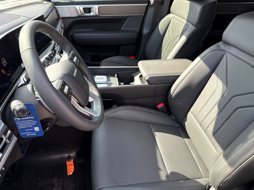 Used 2026 Hyundai Santa Fe SEL w/ Tow & Go Package FWD image 18