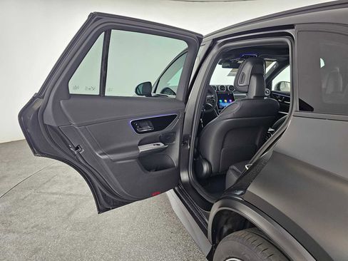 New 2026 Mercedes-Benz GLC 300 image 15
