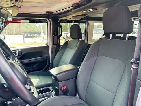 Used 2021 Jeep Wrangler Unlimited Sport image 8