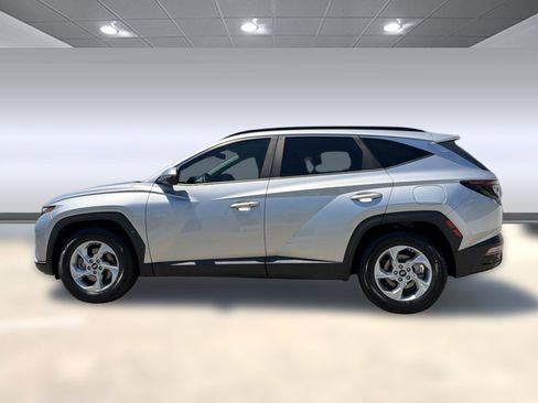 Used 2022 Hyundai Tucson SEL w/ Cargo Package FWD image 2