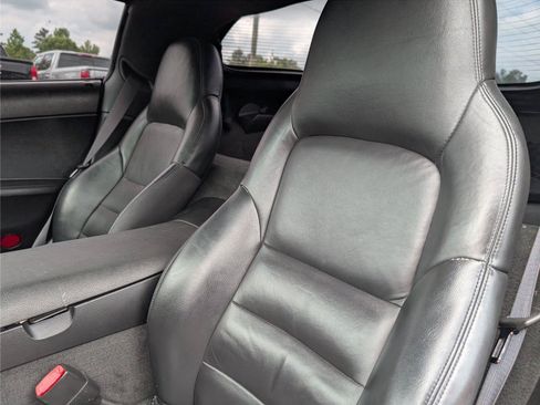 Used 2009 Chevrolet Corvette Coupe RWD image 11