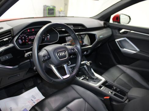 Used 2023 Audi Q3 2.0T Premium Plus w/ Premium Plus Package AWD/4WD image 14