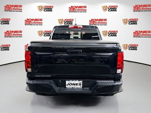 Used 2023 Chevrolet Colorado Trail Boss w/ Technology Package image 15