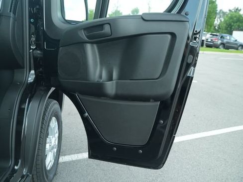 New 2026 RAM ProMaster 2500 w/ Quick Order Package 22G SLT FWD image 16