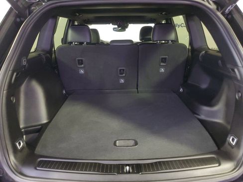 Used 2024 Jeep Grand Cherokee Altitude image 8