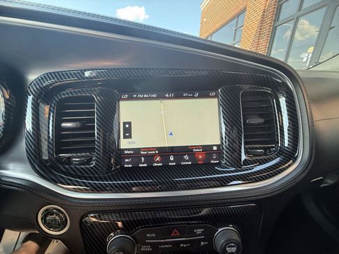 Used 2019 Dodge Charger Scat Pack w/ Dynamics Package RWD image 30