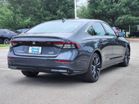 New 2026 Honda Accord Touring image 5