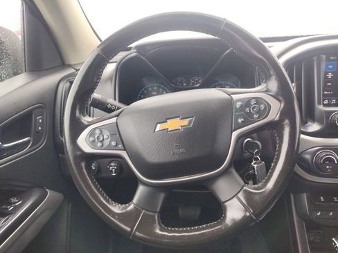 Used 2020 Chevrolet Colorado ZR2 image 16