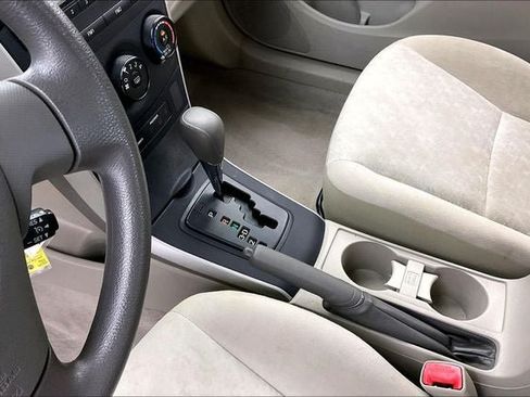 Used 2009 Toyota Corolla LE w/ All Weather Guard Pkg FWD image 15