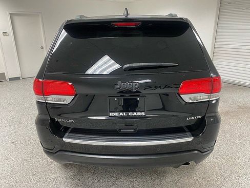 Used 2018 Jeep Grand Cherokee Limited image 6
