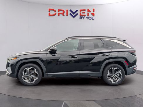 Used 2024 Hyundai Tucson Limited AWD/4WD image 2