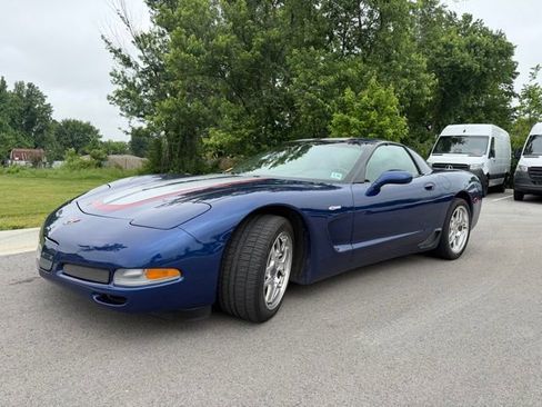 Used 2004 Chevrolet Corvette Z06 w/ Z06 Preferred Equipment Group RWD image 1