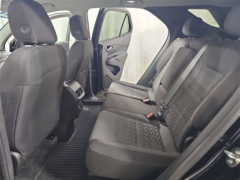 Certified 2024 Chevrolet Equinox LT image 18